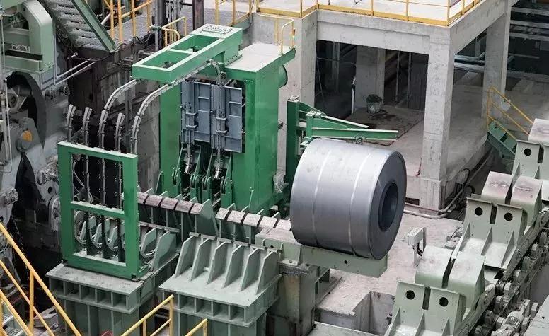 (热轧项目投产后轧出的钢卷产品)