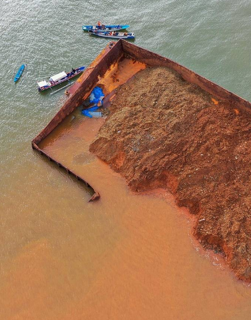 印尼工业船沉没 导致严重镍污染